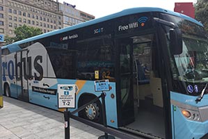 Barcelona airport city centre bus