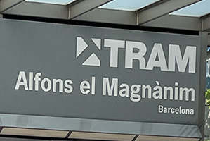 tram Alfons el Magnànim Barcelona stop