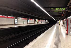 Barcelona Av Carrilet metro stop