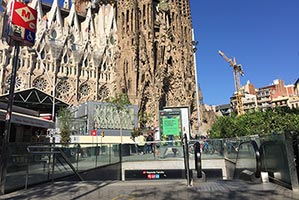 Barcelona Sagrada Familia metro stop