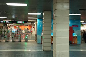 Barcelona Catalunya metro stop