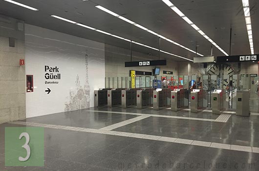 Barcelona lesseps park guell metro station