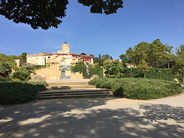 Barcelona labyrinth park metro stop