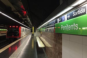 Barcelona Penitents metro stop