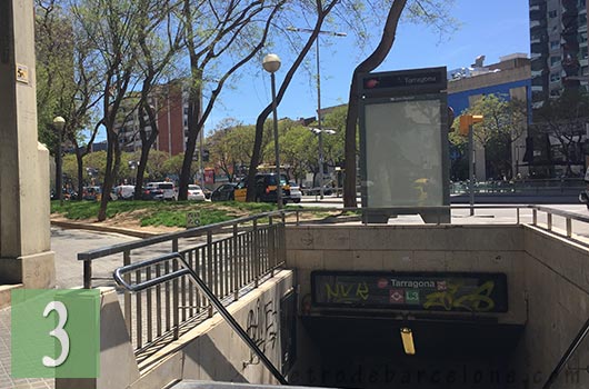 Tarragona Barcelona metro station