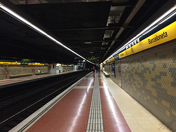 Barcelona metro barceloneta