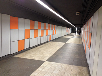 Barcelona Plaça de Sants subway station