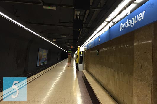 Barcelona metro Verdaguer station