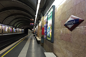 Barcelona Provença metro stop