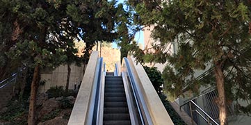 Metro parque Guell parte libre