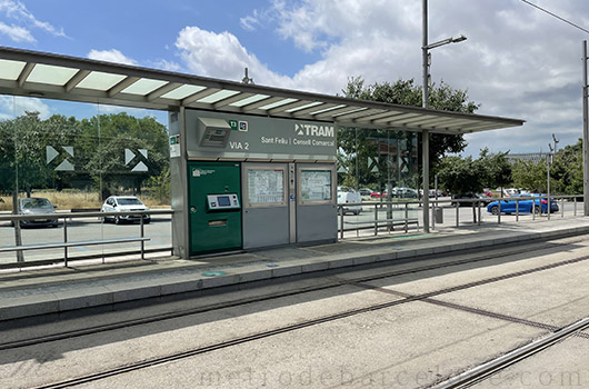 Barcelona tram St Feliu Consell Comarcal