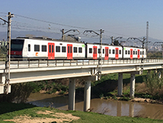 Barcelona tren ferrocarriles R5