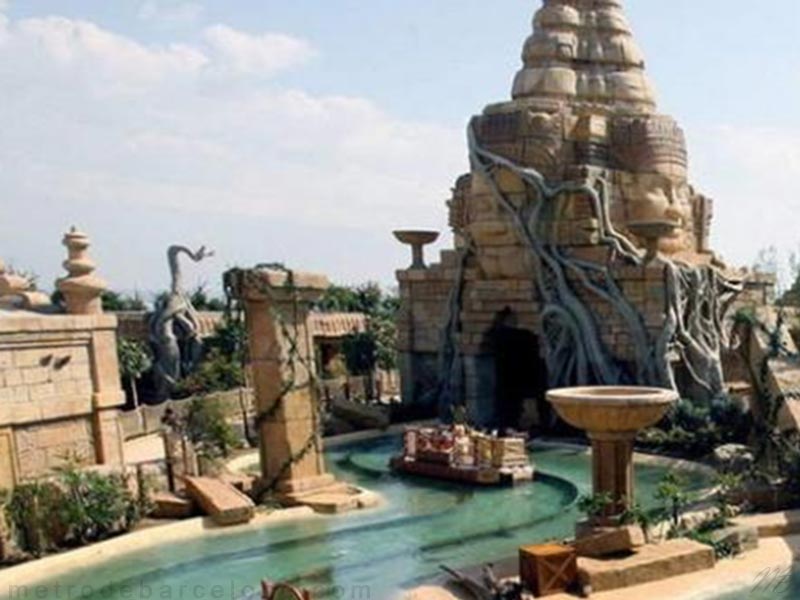 port aventura atraccion angkor