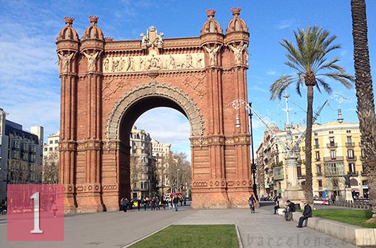 Barcelona metro Arc de Triomf