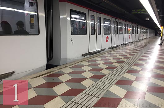 Barcelona metro Urgell