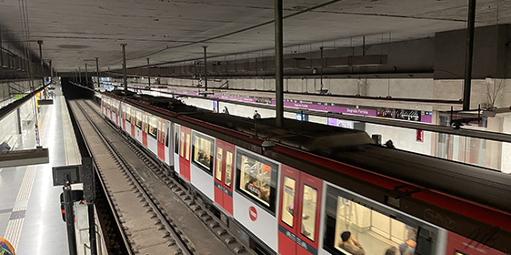 estacion de metro Sagrada Familia Barcelona