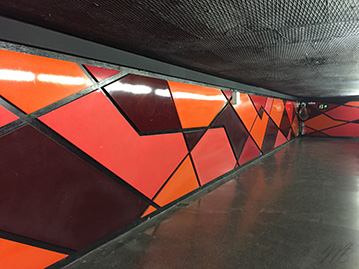 pasillo metro Drassanes Barcelona