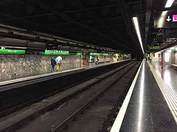 estacion de metro Parallel Barcelona