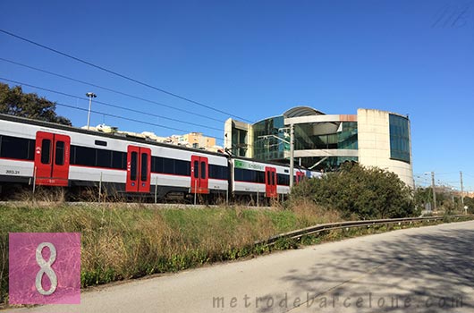 Barcelona metro Moli Nou - Ciutat Cooperativa