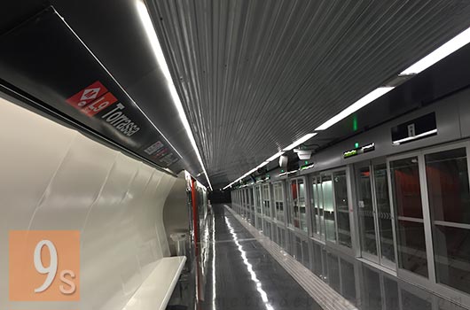 Barcelona metro Torrassa