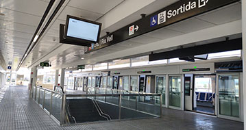 Barcelona metro plano