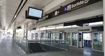 Barcelona metro plano