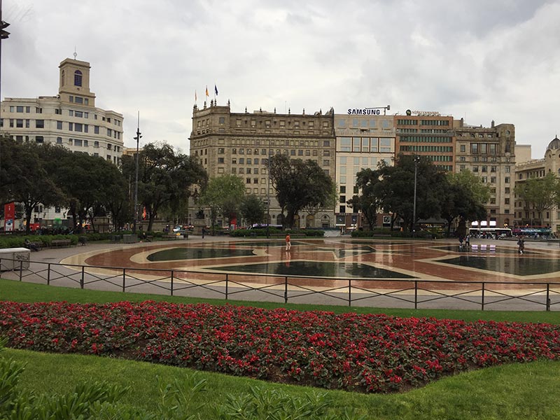 barcelona bajo la lluvia