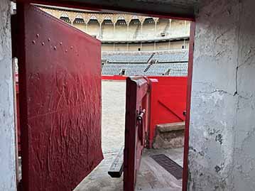 monument Gaudi Barcelone