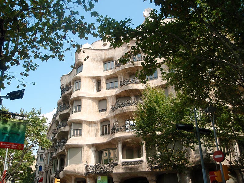 photos monument Barcelone Pedrera