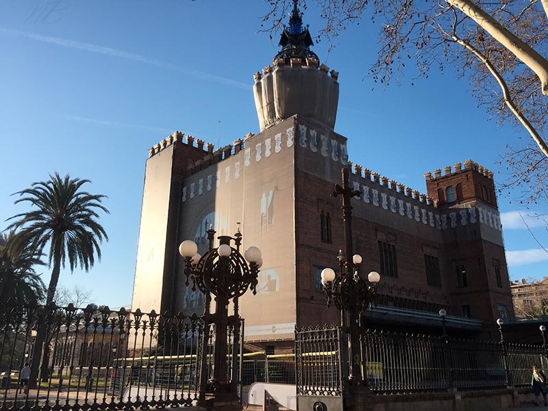 chateau des 3 dragons Barcelone