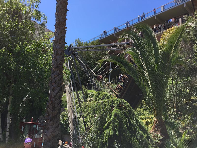 tibidabo attraction piratta