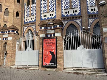 Barcelone monument Monumental