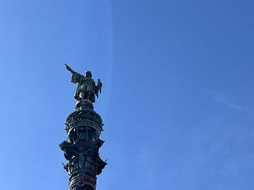 photos du monument à Colomb