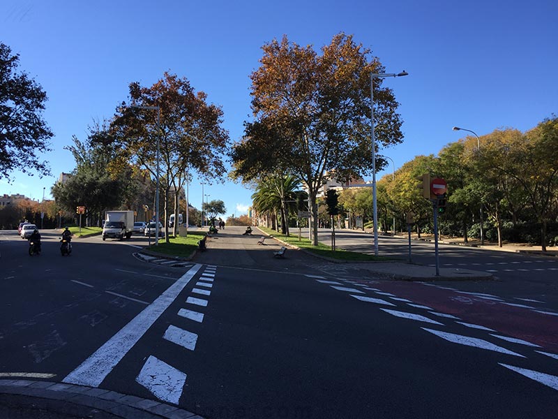 Barcelone diagonal avenue