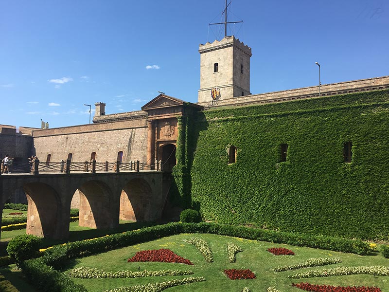 Barcelone Montjuic chateau