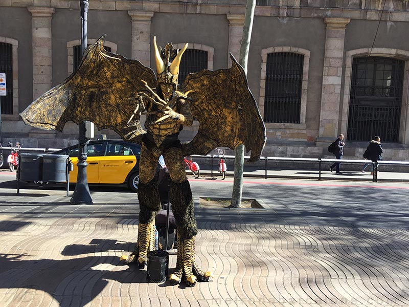 Statue Ramblas Barcelone