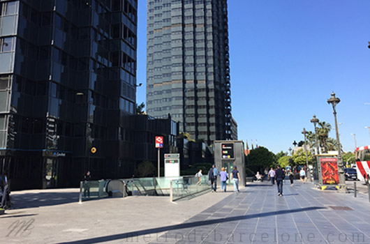 arrêt de tram maria-cristina Barcelone