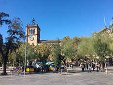 Plaça Universitat Barcelone