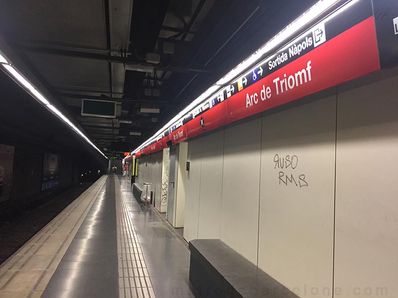 barcelona triumphal arch metro stop