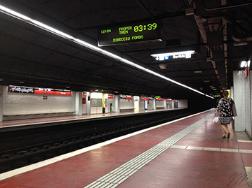station de metro florida de barcelone