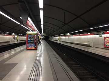Barcelone metro glories