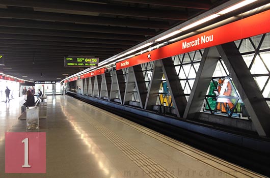 Barcelone métro Mercat Nou