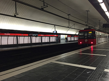metro Barcelone station rocafort