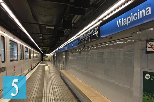 station de metro vilapicina Barcelone